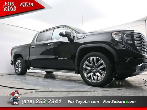 Used 2023 GMC Sierra 1500 Denali w/ Denali Reserve Package AWD/4WD image 20
