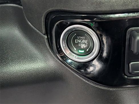 Used 2023 Chevrolet Silverado 1500 RST image 24