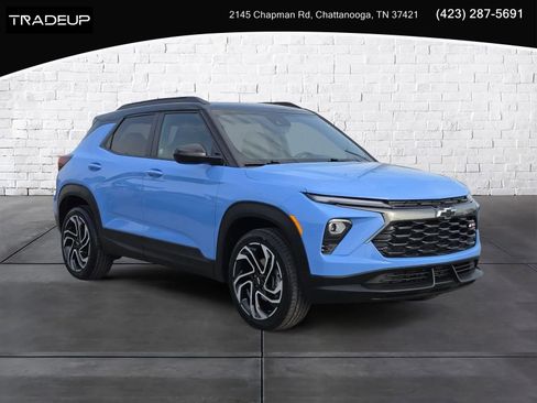 Used 2024 Chevrolet TrailBlazer RS w/ Driver Confidence Package AWD/4WD image 1