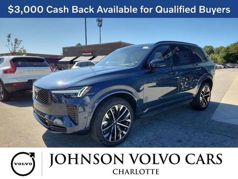 New 2026 Volvo XC90 B6 Ultra w/ Lounge Package image 2