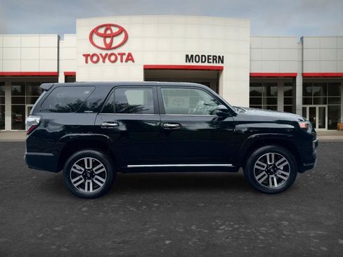 Certified 2024 Toyota 4Runner Limited AWD/4WD image 4