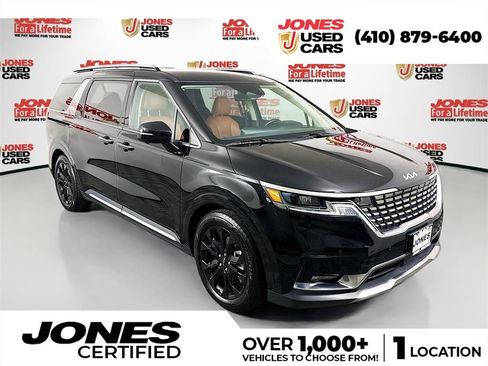 Used 2024 Kia Carnival SX FWD image 1
