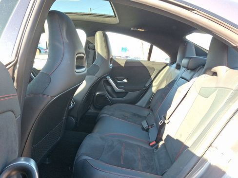 Used 2023 Mercedes-Benz CLA 250 4MATIC image 5