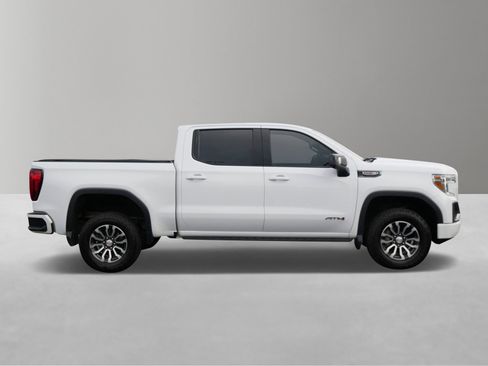 Used 2022 GMC Sierra 1500 AT4 w/ AT4 Preferred Package image 5