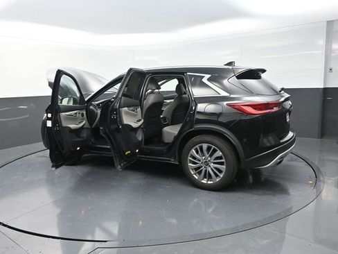 Used 2024 INFINITI QX50 Luxe image 39
