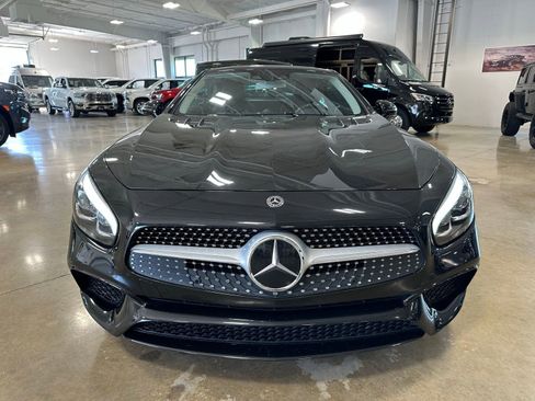Used 2019 Mercedes-Benz SL 550 image 5