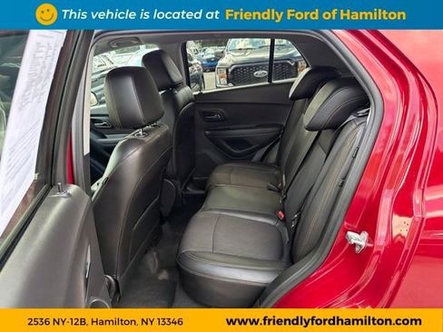 Used 2020 Chevrolet Trax LT w/ Driver Confidence Package AWD/4WD image 43