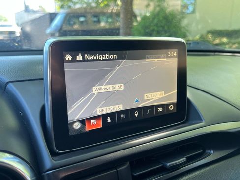 Used 2017 FIAT 124 Spider Abarth RWD image 15