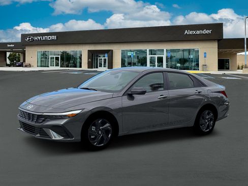 New 2026 Hyundai Elantra Sport FWD image 2