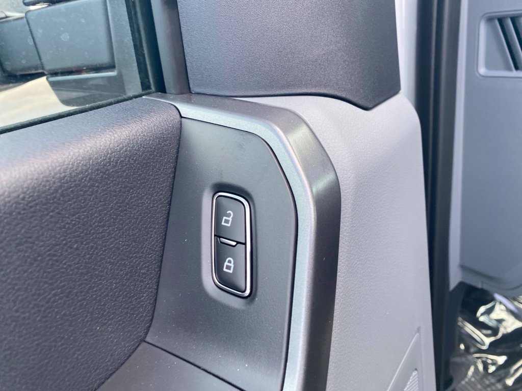 New 2026 Ford F250 XL w/ STX Appearance Package AWD/4WD image 12