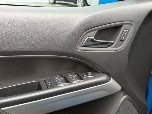 Certified 2022 Chevrolet Colorado LT w/ LT Convenience Package image 17