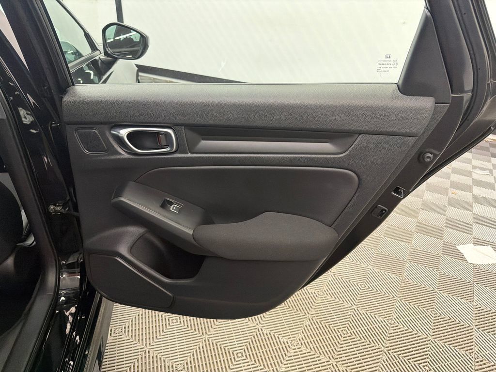 Used 2025 Honda Civic Sport image 16