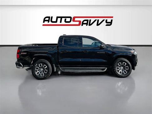 Used 2025 Chevrolet Colorado Z71 w/ Technology Package image 8