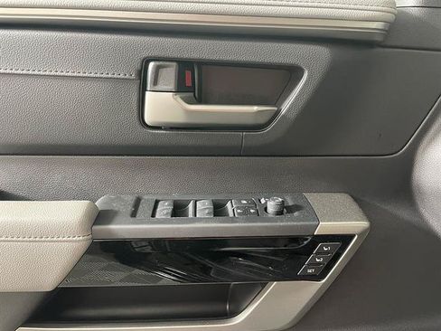 New 2026 Toyota Tundra Limited AWD/4WD image 18