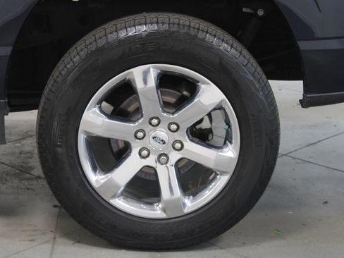 Used 2023 Ford F150 Lariat w/ Equipment Group 502A High AWD/4WD image 18