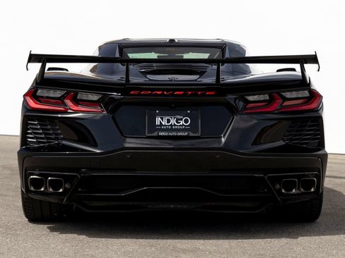 Used 2023 Chevrolet Corvette Stingray Premium Conv w/ Z51 Performance Package RWD image 6