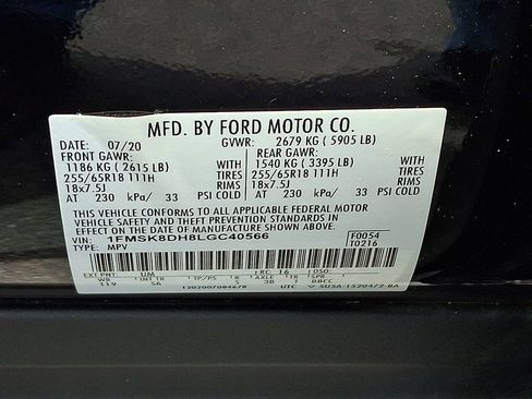 Used 2020 Ford Explorer XLT w/ Equipment Group 202A AWD/4WD image 27