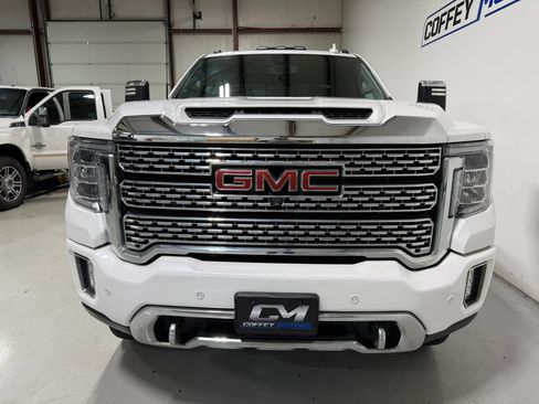 Used 2021 GMC Sierra 3500 Denali AWD/4WD image 9