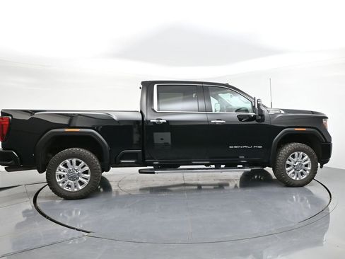Used 2023 GMC Sierra 2500 Denali w/ Denali Ultimate Package image 6