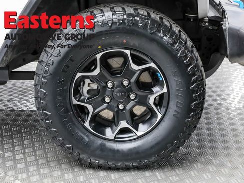 Used 2022 Jeep Wrangler Unlimited Rubicon 4xe w/ Cold Weather Group AWD/4WD image 33