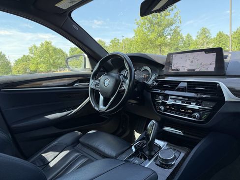 Used 2018 BMW 540i RWD image 20