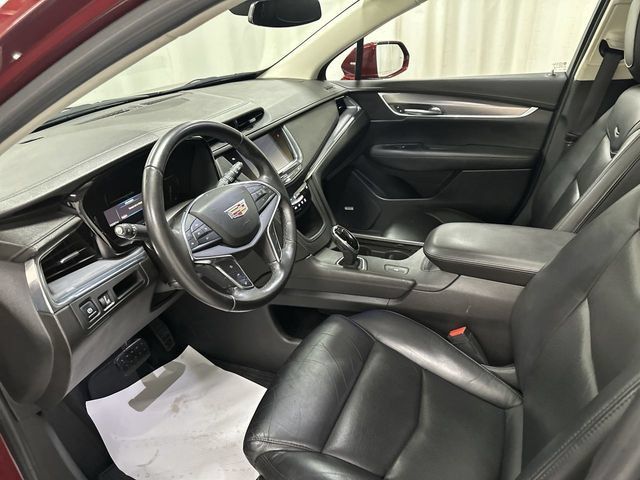 Used 2018 Cadillac XT5 Luxury w/ Driver Awareness Package FWD image 14