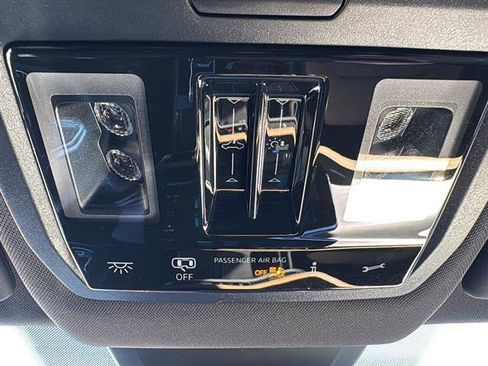 New 2026 Volkswagen Atlas Cross Sport SE image 26