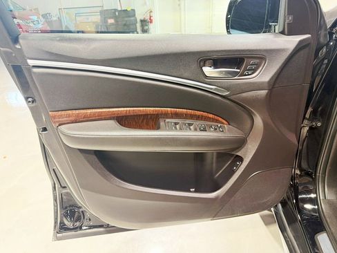 Used 2017 Acura MDX SH-AWD w/ Technology Package image 32