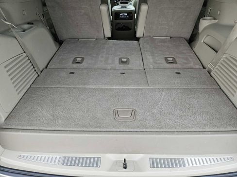 Used 2017 GMC Yukon Denali w/ Open Road Package image 32