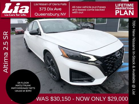 New 2025 Nissan Altima 2.5 SR image 1