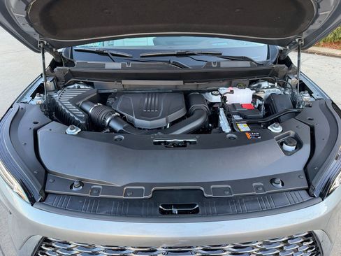 New 2026 Buick Enclave Avenir w/ Super Cruise Package image 36