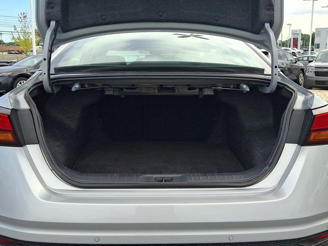Used 2025 Nissan Altima 2.5 SV AWD/4WD image 28