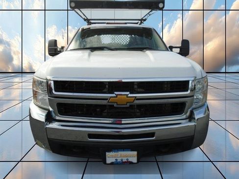 Used 2008 Chevrolet Silverado 3500 W/T image 3