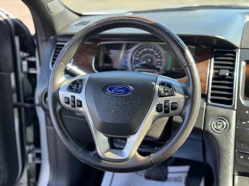 Used 2015 Ford Taurus Limited image 13