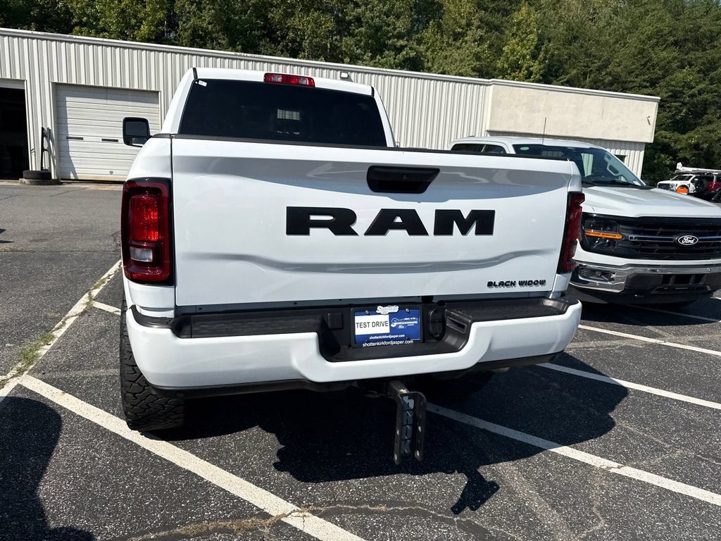 Used 2025 RAM 2500 Big Horn AWD/4WD image 19