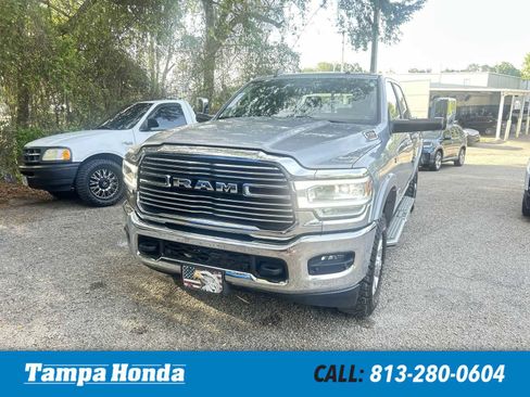 Used 2022 RAM 2500 Laramie AWD/4WD image 1