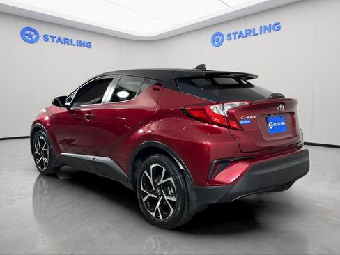 Used 2018 Toyota C-HR XLE image 5