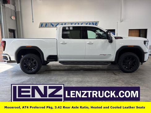 Used 2025 GMC Sierra 2500 AT4 w/ AT4 Preferred Package image 1