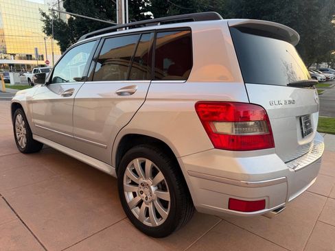 Used 2012 Mercedes-Benz GLK 350 GLK 350 4dr SUV w/ Premium 1 Pkg image 3