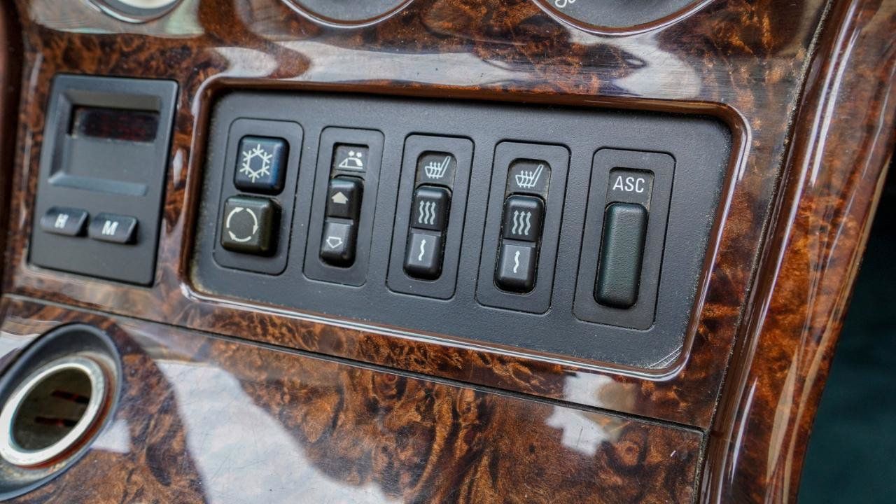 Used 1999 BMW Z3 2.8 RWD image 28