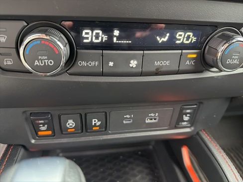 Used 2023 Nissan Frontier PRO-4X w/ Pro Convenience Package image 13