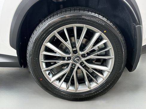 Certified 2025 Lexus NX 350 AWD w/ Accessory Package (2T) image 29