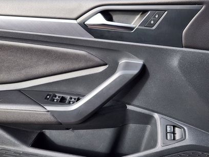 Used 2024 Volkswagen Jetta SE