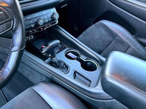 Used 2021 Dodge Durango R/T w/ Blacktop Package image 5