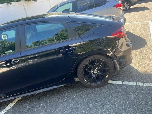 Used 2022 Honda Civic Sport image 2