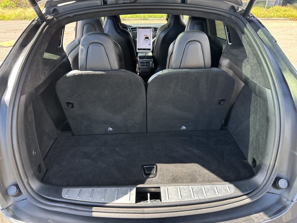 Used 2017 Tesla Model X 75D AWD/4WD image 13