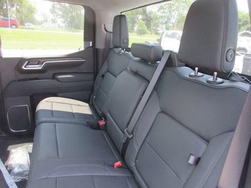 New 2026 GMC Sierra 1500 SLT w/ SLT Convenience Package AWD/4WD image 14