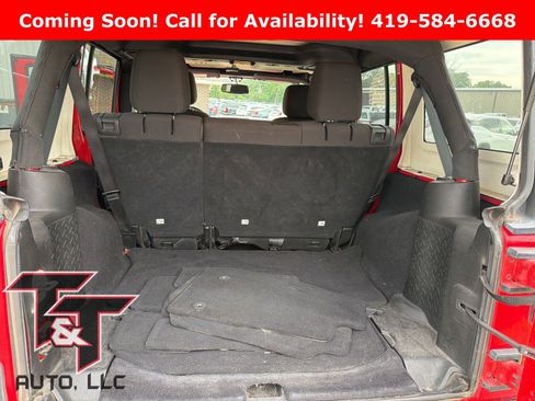 Used 2015 Jeep Wrangler Unlimited Sport w/ Quick Order Package 24S AWD/4WD image 7