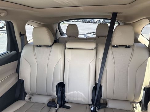 Used 2024 Acura MDX SH-AWD w/ Technology Package image 19