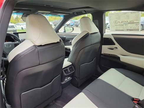 New 2025 Lexus ES 350 F Sport image 13